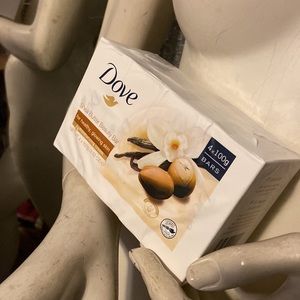 Dove lot of 5/ 4 pack Shea butter beauty bar. Total of 20 bars. 3.52 oz each.New